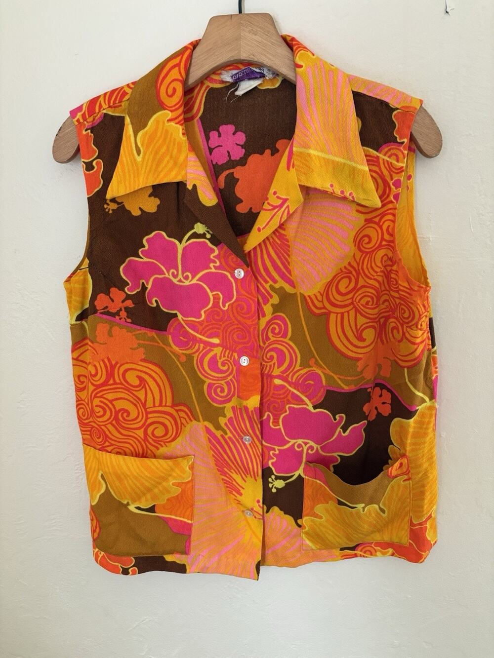 Vintage 70’s Pomare Honolulu Sleeveless Blouse Psychedelic Floral Hawaii - Flaw